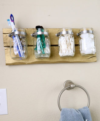 Mason Jar Bathroom Organizer-