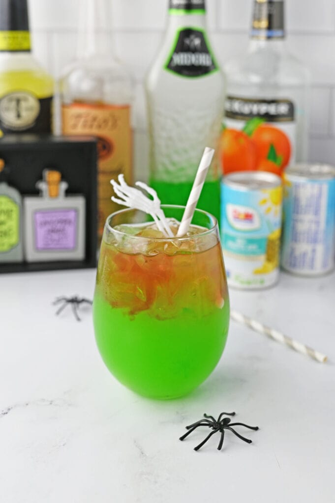green vodka halloween drink