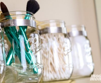 Mason Jar Bathroom Organizer-5