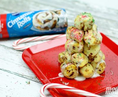 Cinnamon Roll Christmas Tree