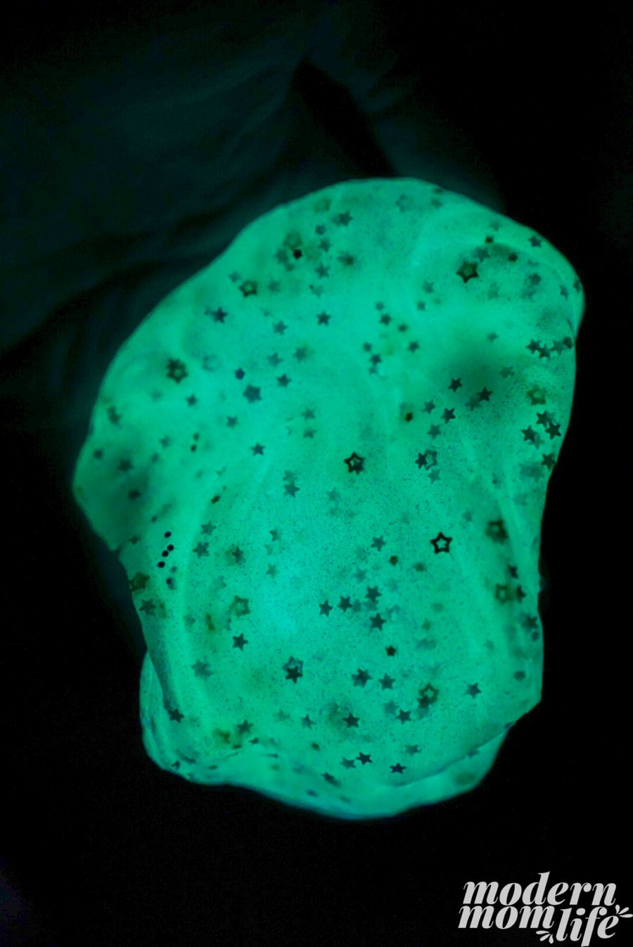 How to Make Glow in the Dark Slime the Easy Way