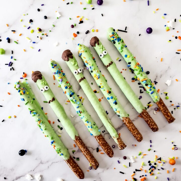 Frankenstein Pretzel Rods