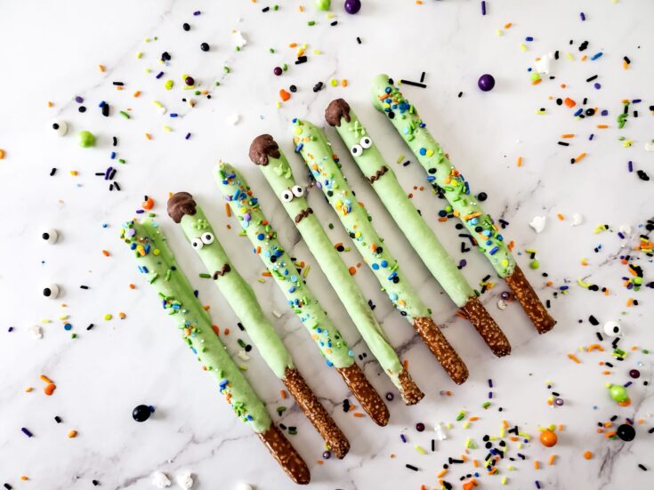 Frankenstein Pretzel Rods