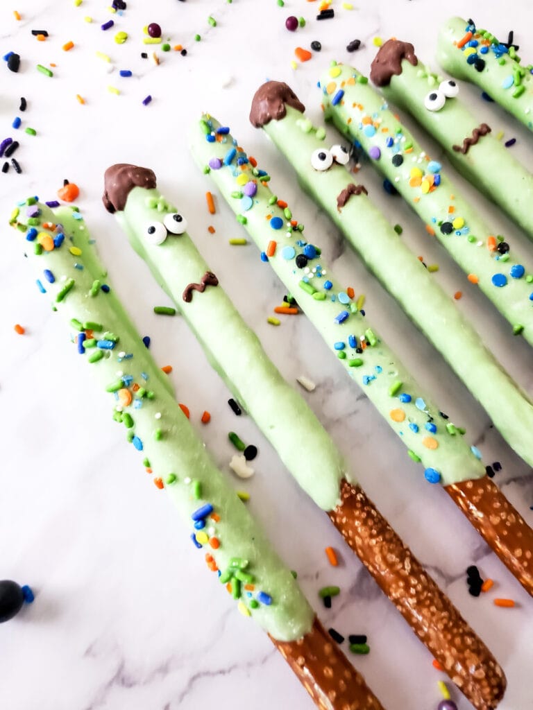 Frankenstein Pretzel Rods