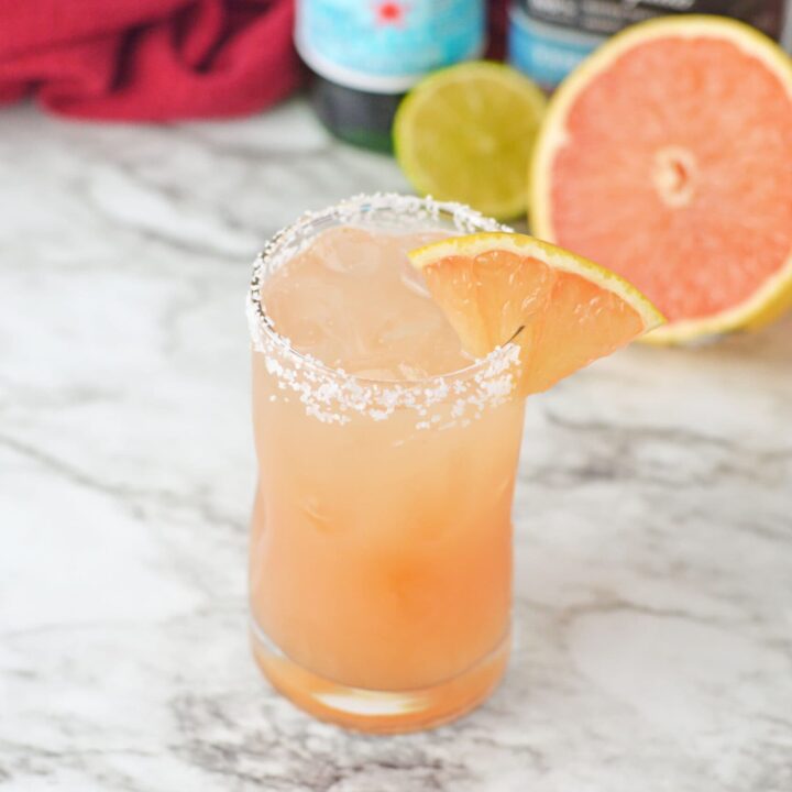 Easy Paloma Cocktail