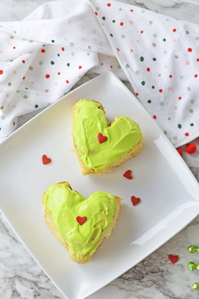 Grinch Cinnamon Rolls