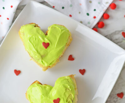 grinch cinnamon rolls