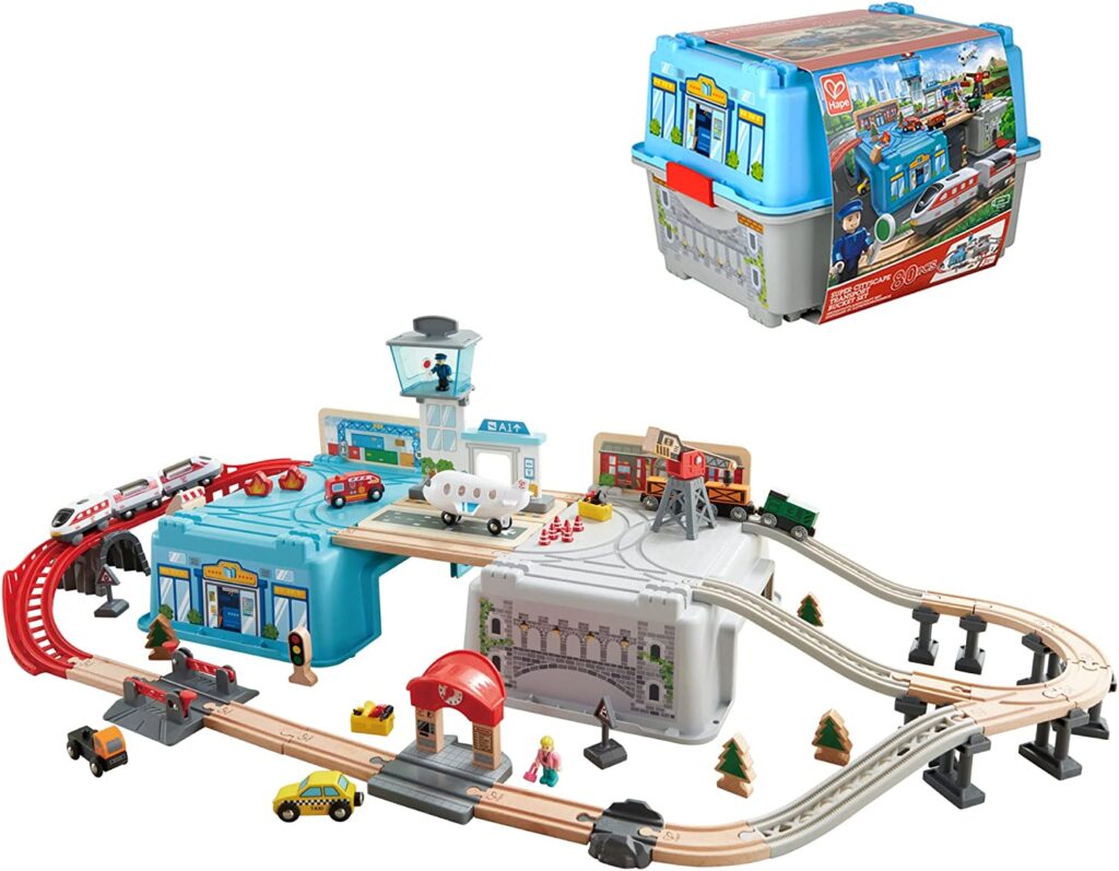 Hape Super Cityscape Transport Bucket Set 