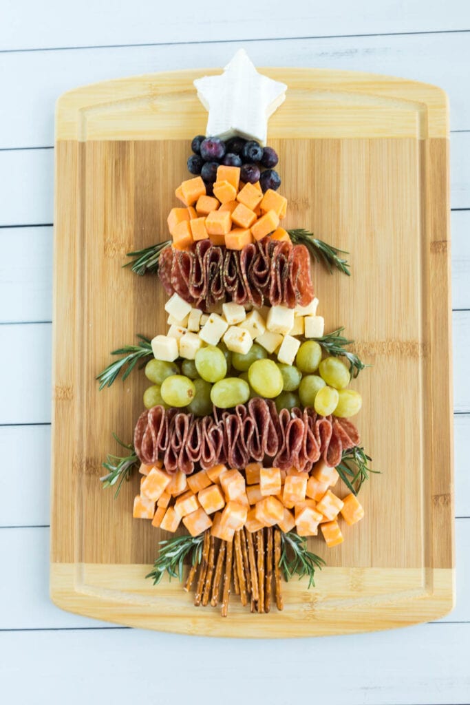 christmas tree charcuterie board