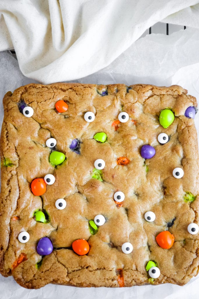 Ghoulish Blondies Proces