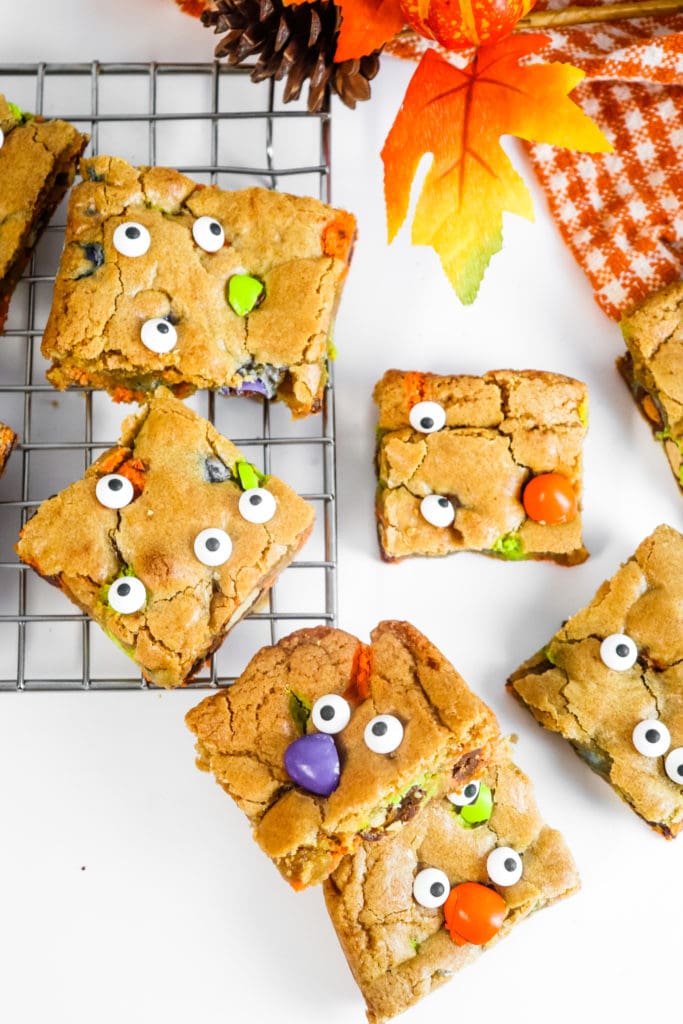 Ghoulish Blondies 