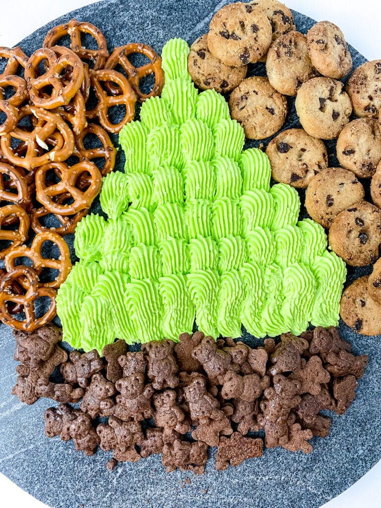 How to make a Christmas Tree Frosting Board