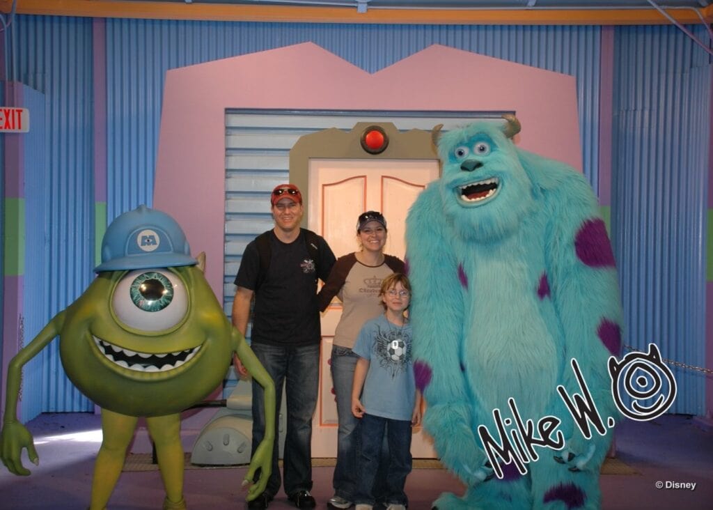 Disney Characters Meet Up