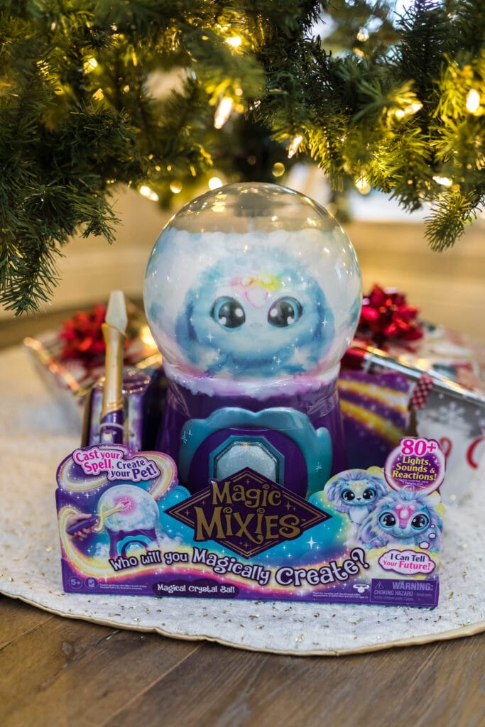 Magic Mixies Crystal Ball