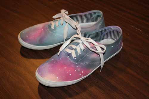 Image for How to Tie-Dye Canvas Sneakers