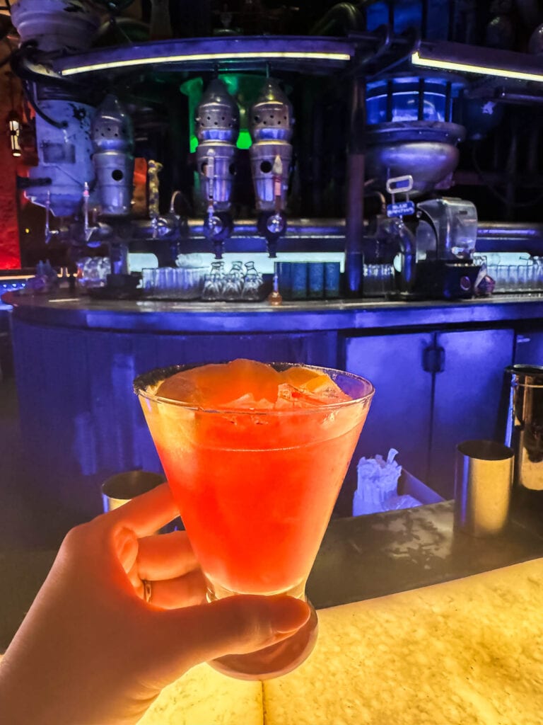 Ogas Cantina 