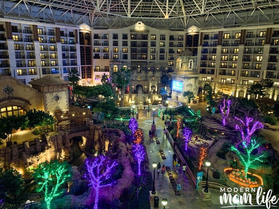 gaylord texan fall atrium