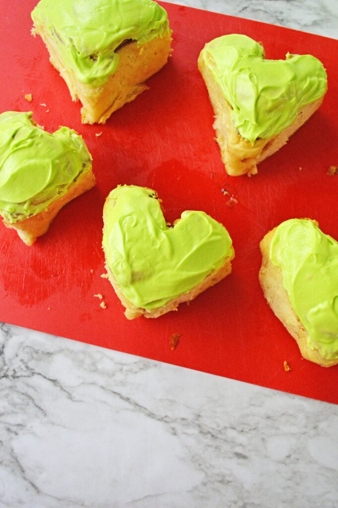 Grinch Cinnamon Rolls