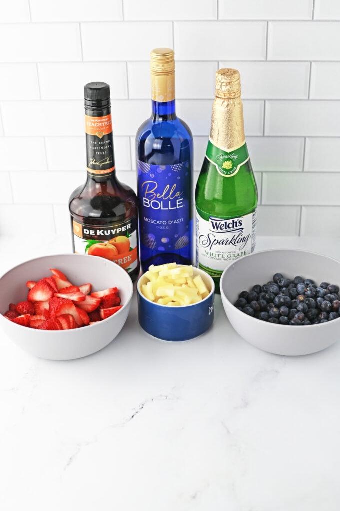 what's in a red white and blue sangria