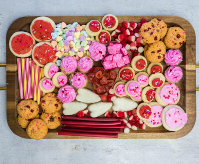 valentine dessert board