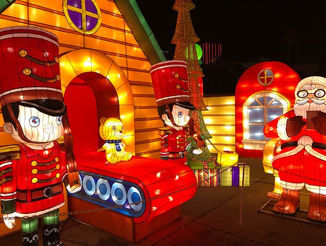 Yuletide Bright